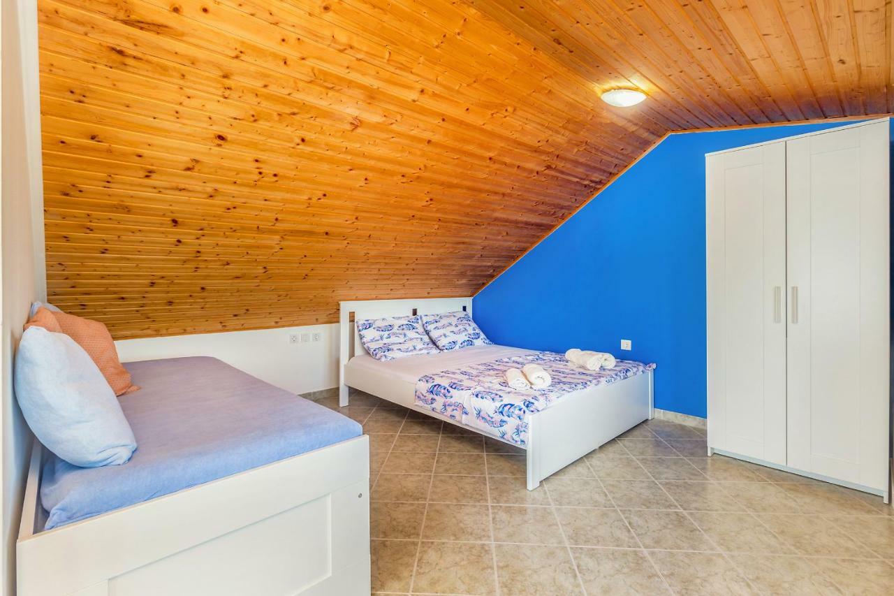 Vila Saja Selce Exteriör bild